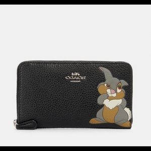 Coach thumper wallet